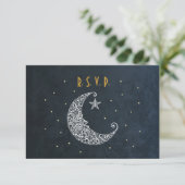 Au-dessus de la carte RSVP mariage Lune II (Debout devant)