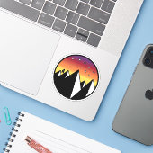 Au-dessus de la colline - Sticker (Ordinateur portable avec iPhone)
