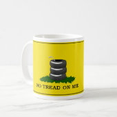 Aucune bande de roulement sur moi - tasse (Devant gauche)