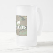 Aucune tasse de Camo de regrets (Devant droit)