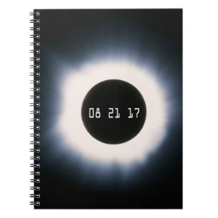 Augustus 2017 Totale zonnepanelen in zwart-wit Notitieboek