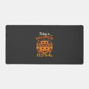 Aujourd'hui est la fête d'Halloween Citrouilles Em