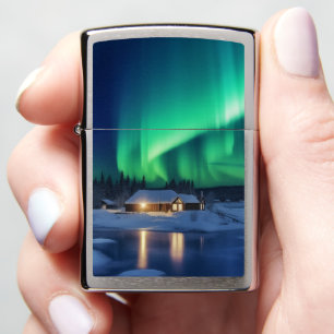 Aurora borealis boven winterhut