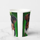 Australian Shepherd dog in St. Patrick's Day Dress Papieren Bekers (Rechts)