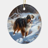 Australian Shepherd Laat Het Sneeuw Kerstmis Keramisch Ornament (Links)