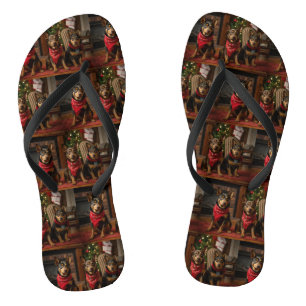 Australische Kelpie bij de open haard Kerstmis Teenslippers