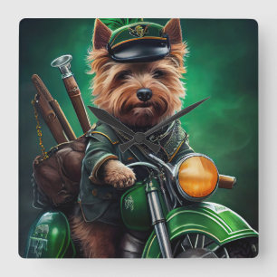 Australische Terrier motor St. Patrick's Day Vierkante Klok