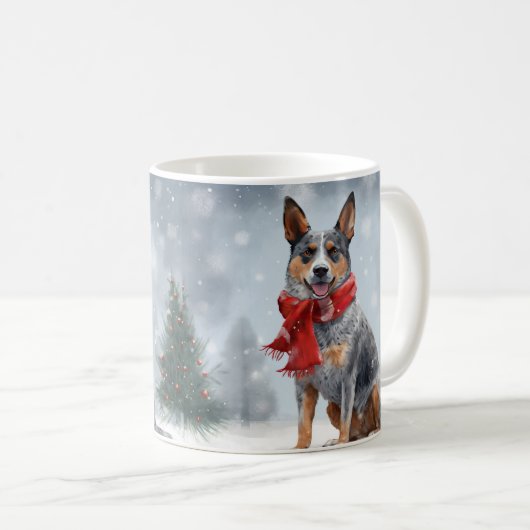 Australische vee Hond in Sneeuw Kerstmis Koffiemok (Voorkant rechts)