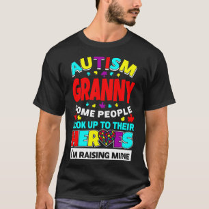 Autism Granny Mensen kijken op hun helden na T-shirt