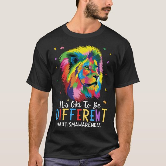 Autisme Bewustzijn Het is Oki om een ander Leeuw K T-shirt (Voorkant)
