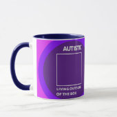 Autiste vivant à l'extérieur de la boîte Café Mug (Gauche)
