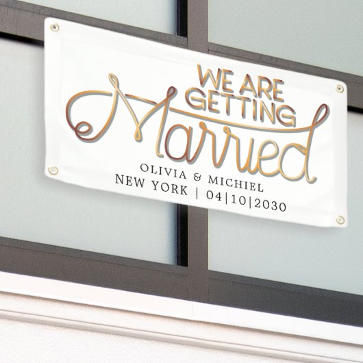 Auto banner 'we gaan trouwen' (Buitenkant Gebouw)