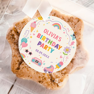 Autocollant d'anniversaire de fille coloré amusant