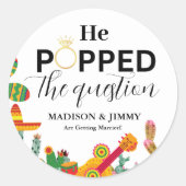 Autocollant de fête de fiançailles, il a fait sa d (Devant)