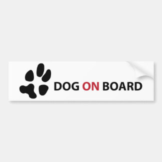 AUTOCOLLANT DE VOITURE DOG ON BOARD