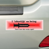 Autocollant De Voiture I identify as being vaccinated red (En voiture)