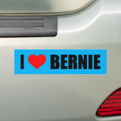 AUTOCOLLANT DE VOITURE "J'AIME BERNIE" (En voiture)
