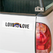 AUTOCOLLANT DE VOITURE L'AMOUR EST AMOUR (Sur camion)