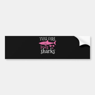 Autocollant De Voiture This Girl Loves Sharks