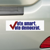 Autocollant De Voiture Vote futé Démocrate de vote (En voiture)