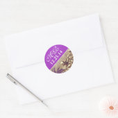 autocollant mariage violet avec monogramme coquill (Enveloppe)
