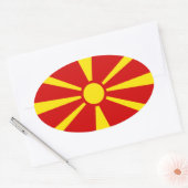 Autocollant ovale du drapeau de Macédoine (Enveloppe)