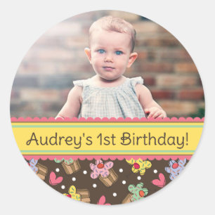 Autocollant photo d'anniversaire de fille Cupcakes