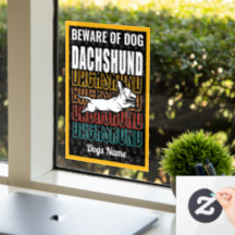 Attention personnalisée au chien Dachshund Avertis