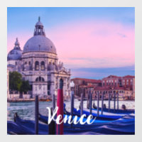 Grand Canal avec gondoles et église à Venise