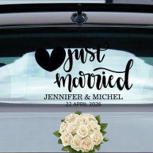 Just Married Wedding with black heart Car