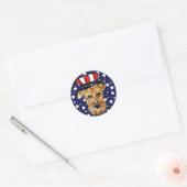 Autocollant rond classique AIREDALE du 4 JUILLET (Enveloppe)