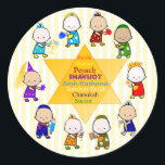 Autocollant rond pour enfants de l'étoile de vacan<br><div class="desc">Approprié pour tout séjour juif (sauf les jours rapides comme Yom Kippour),  ce design présente une grande étoile de David avec les noms de plusieurs jours juifs dans le centre. Autour de l'Etoile sont stylisés,  enfants colorés dans le vêtement de vacances approprié. Festif et amusant.</div>