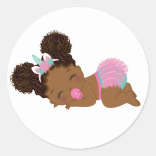 Autocollant rond pour fille de la licorne africain