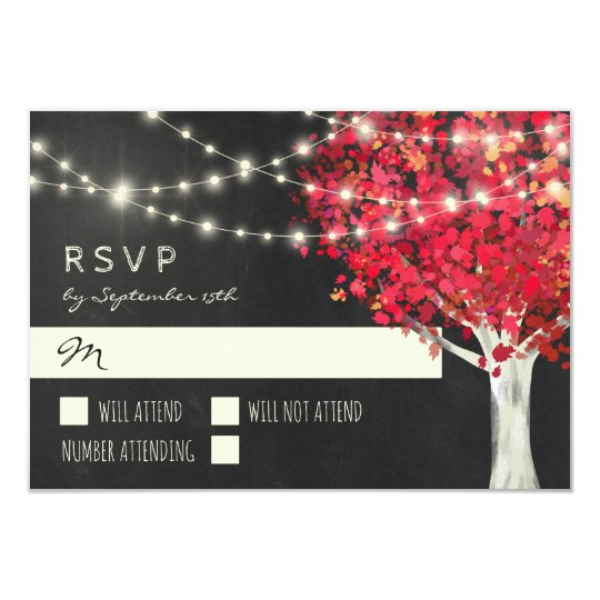 Automne rouge de lumières d'arbre et de ficelle carton d'invitation 8,89 cm x 12,70 cm