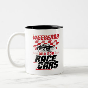 Autoraceweekends zijn voor racewagens tweekleurige koffiemok