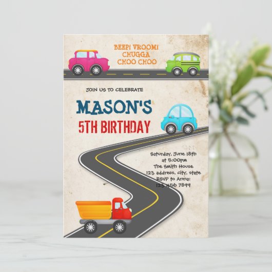 Auto's vervoer verjaardagsuitnodiging kaart (Staand voorkant)