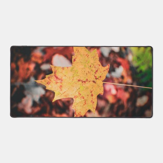 Autumn Leaf Desk Mat (Voorkant)