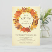 Autumn Leaf Wreath Thanksgiving Dîner Invitation (Debout devant)