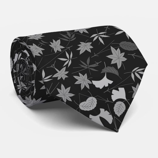 Autumn Leaves Black White Stropdas (Opgerold)