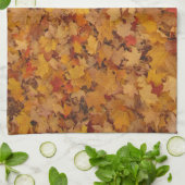 AUTUMN LEAVES PATTERN THEEDOEK (Gevouwen)