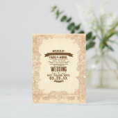 Avec de grandes invitations de mariage (Debout devant)