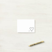 Avec des notes de post-it d'amour (petites) (Sur un bureau)