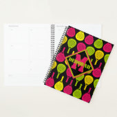 Avec padel monogramme Neon Rally Planner (Devant avec enveloppe)