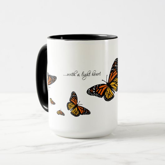 Avec un coeur léger - tasse de papillon de (Devant gauche)