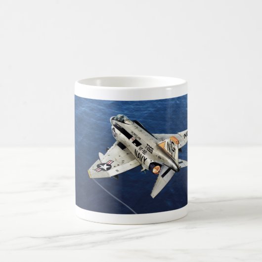 Aviation Art Mug "F-4 Phantom II" (Centre)