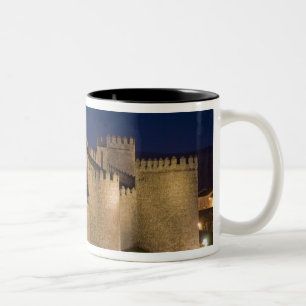 Avila, Castilië en León, Spanje Tweekleurige Koffiemok