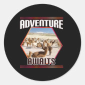Avontuur wacht - Alpaca Llama Travel Ronde Sticker (Voorkant)