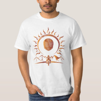 Avontuurlijke Geest Oranje Motorhelm Zon T-shirt
