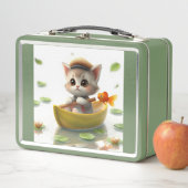 Avontuurlijke kitten in een bootlunchbox (In situ)