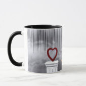 Avril verse la tasse (Gauche)